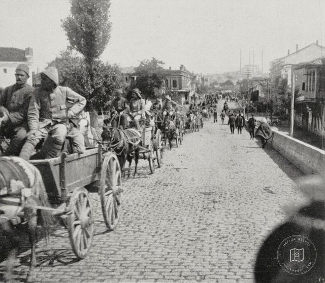 Ottoman military wagons entering Edirne