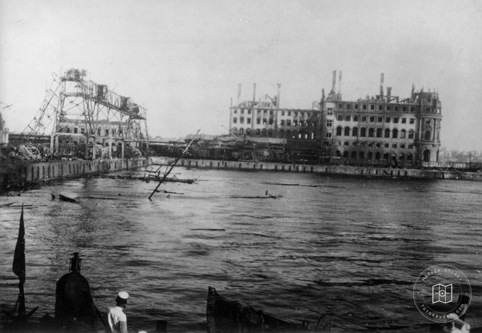 Haydarpaşa station after a fire