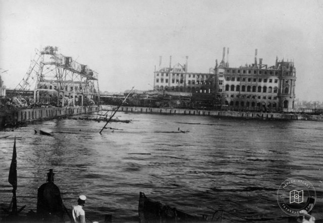 Haydarpaşa station after a fire