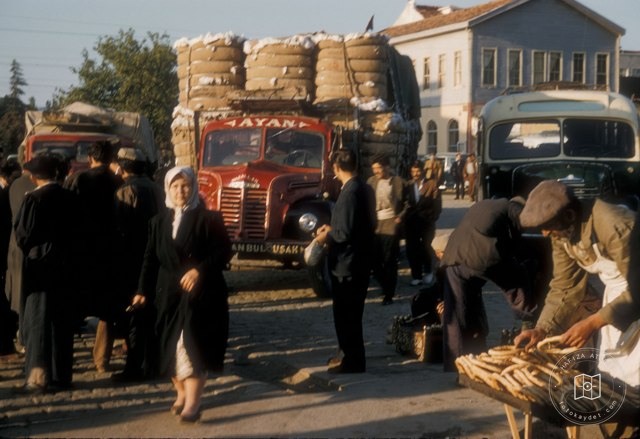 Yalova limanı yakınları, 1956