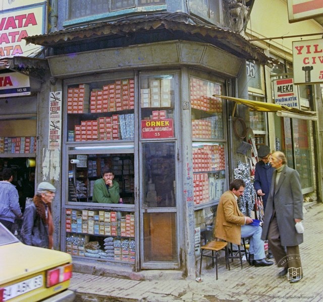 A hardware seller in Karaköy, 1989