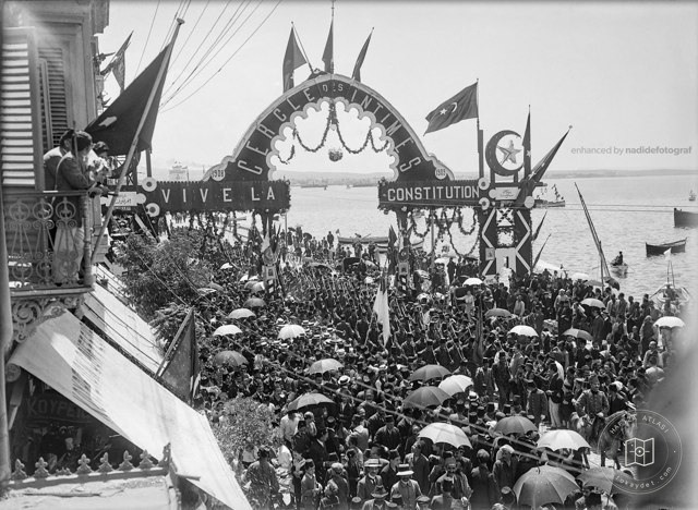 Turkish cavalry parading in Thessaloniki, 1909