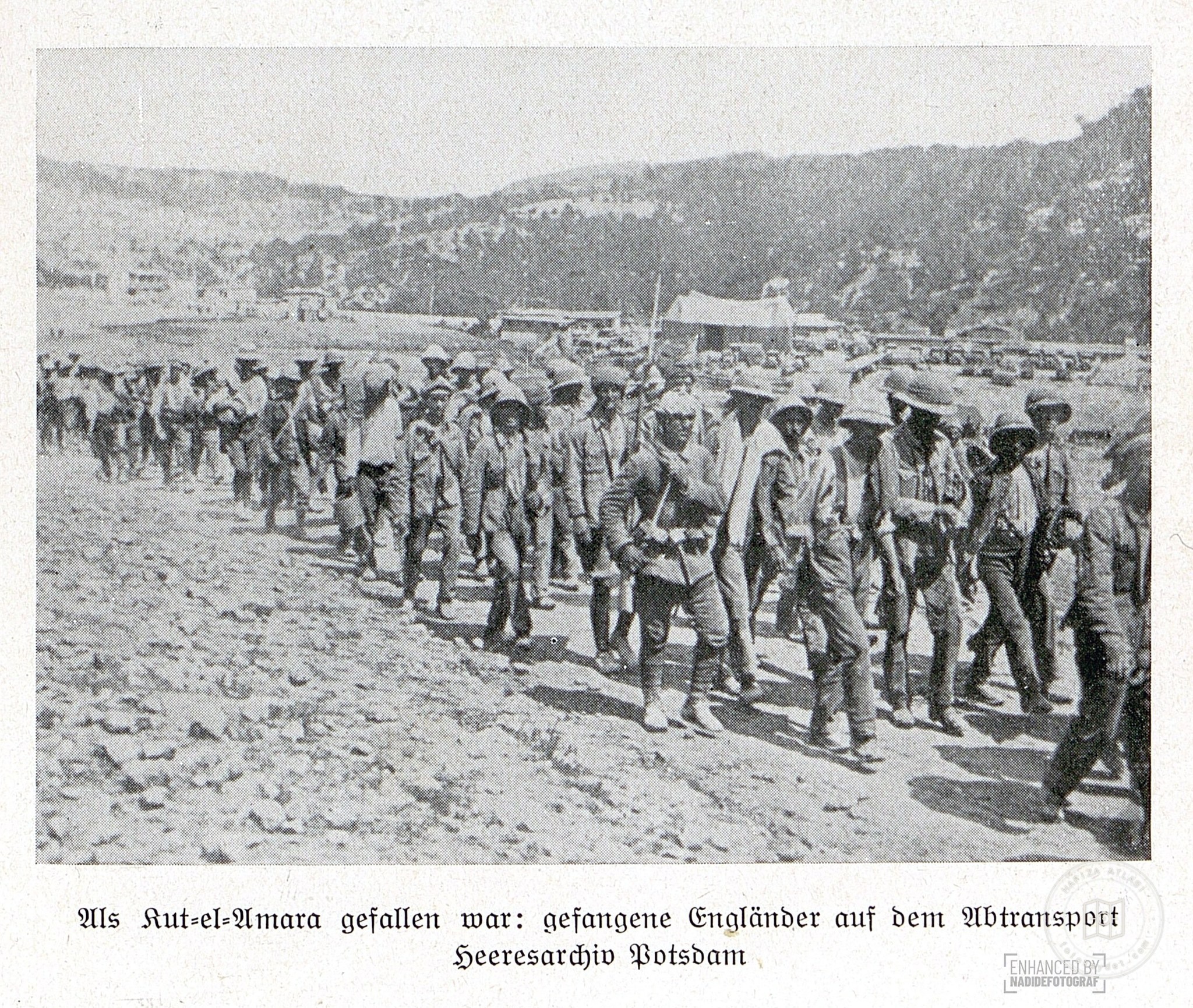 Kûtülamâre'de esir alınan İngiliz askerleri, 1916
