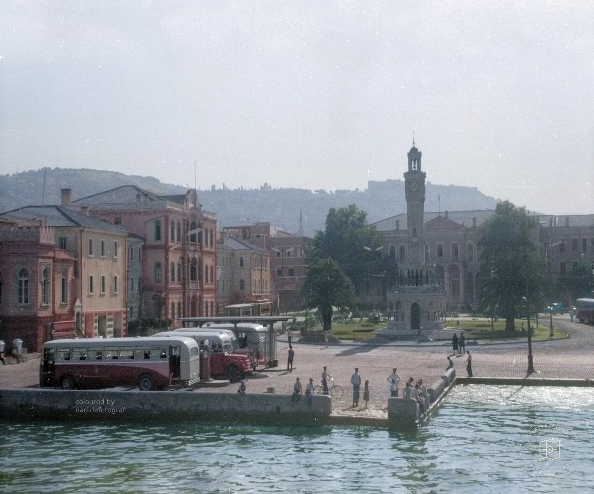 İzmir Saat Kulesi, yaklaşık 1950