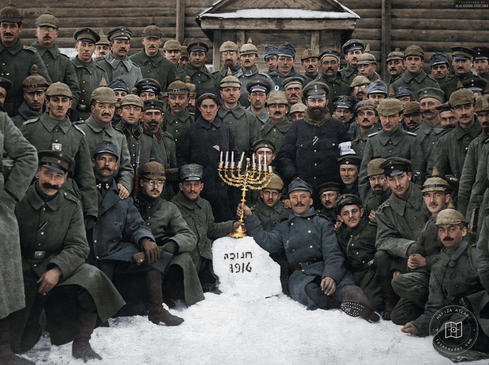 Alman ordusundaki Yahudi askerlerin Hanuka kutlaması, 1916