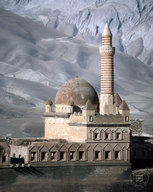 İshak Paşa Sarayı, 1990