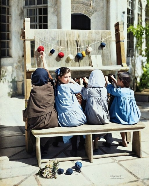 Orphaned girls weaving carpets in Damascus, 1921