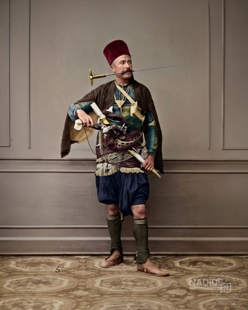 Geç Osmanlı dönemi stüdyo portreleri