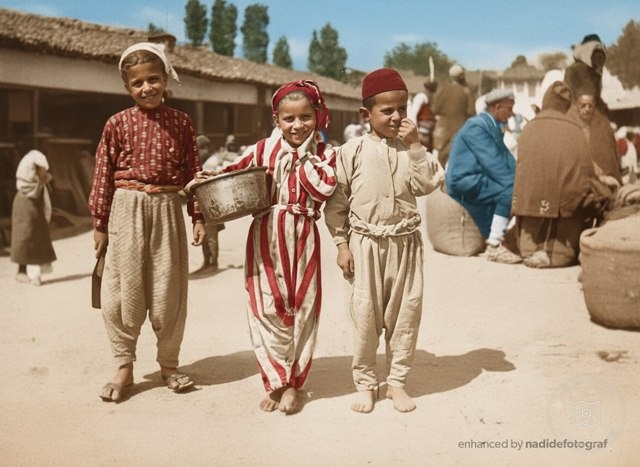 Turkish children in the Florina market, 1917