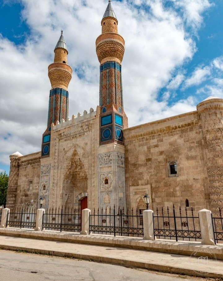Gök Medrese