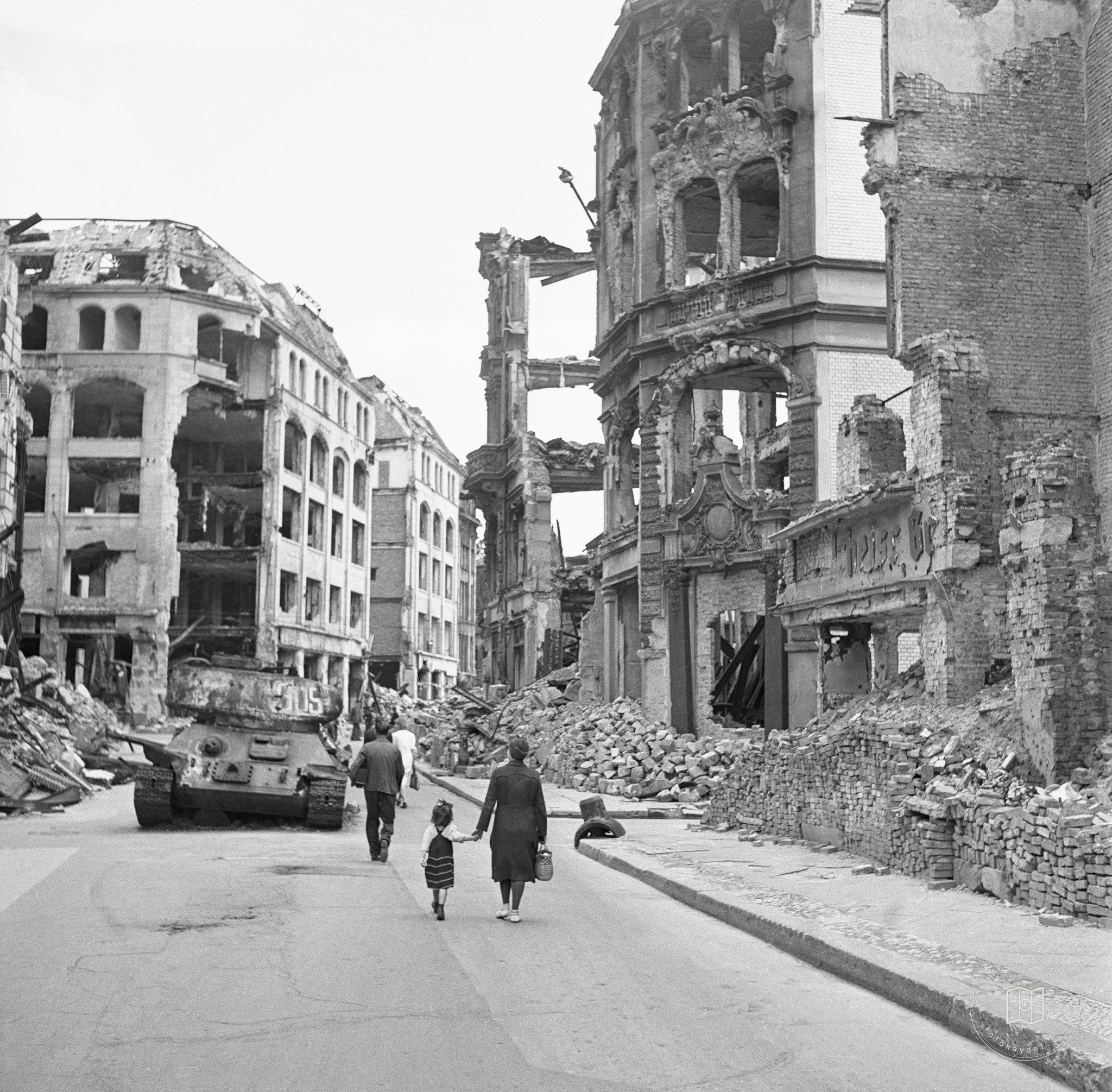 Berlin, 1945