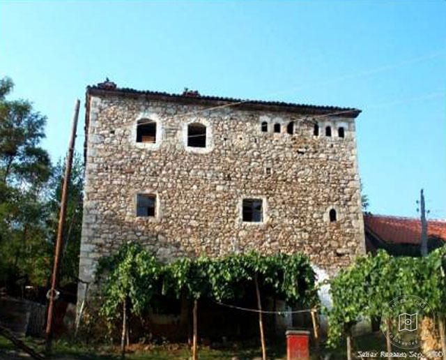 Istok — U.S.Ukaj Kule Evi