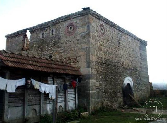 Istok — B.M.Mavraj Kule Evi