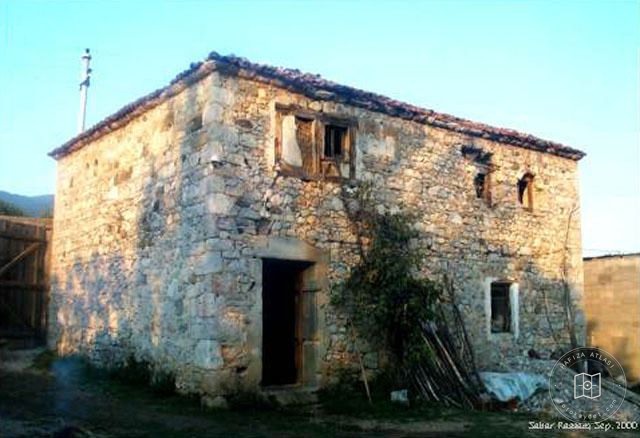 Istok — S.F.Dreshaj Kule Evi
