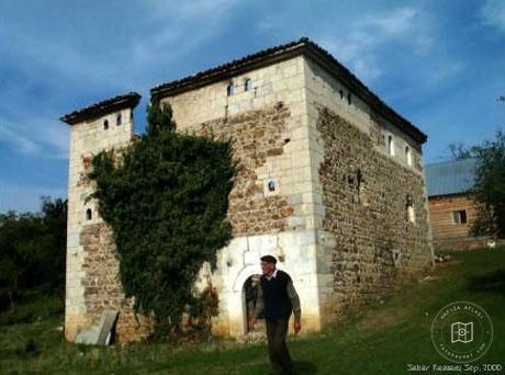 Istok — Z.Selmanaj Kule Evi