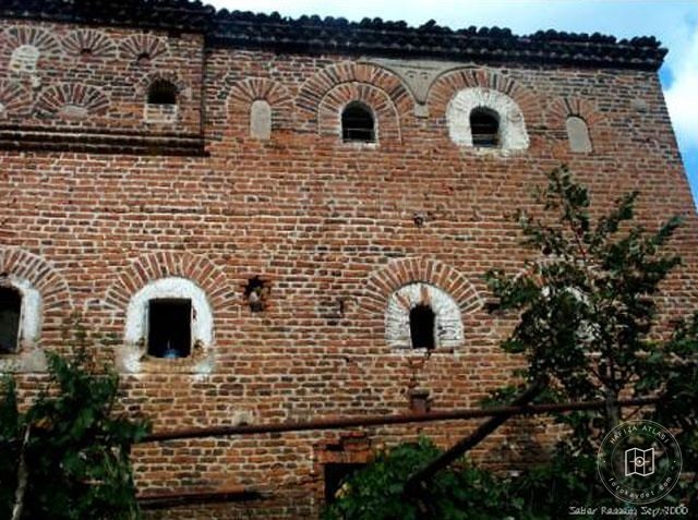 Istok — A.Fetahaj Kule Evi