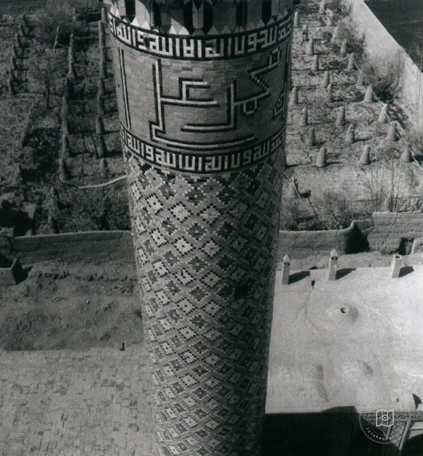 Mahan — Nureddin Nimetullah Veli Türbesi