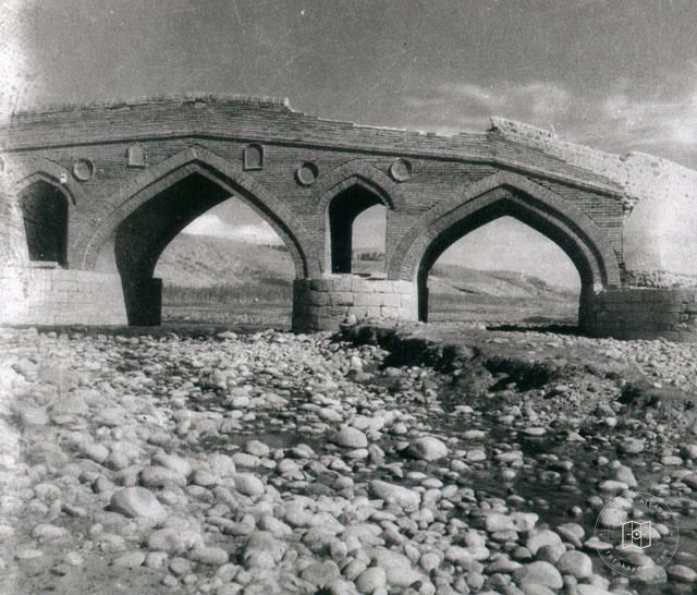 Meraga — Meraga Yakınındaki Köprü