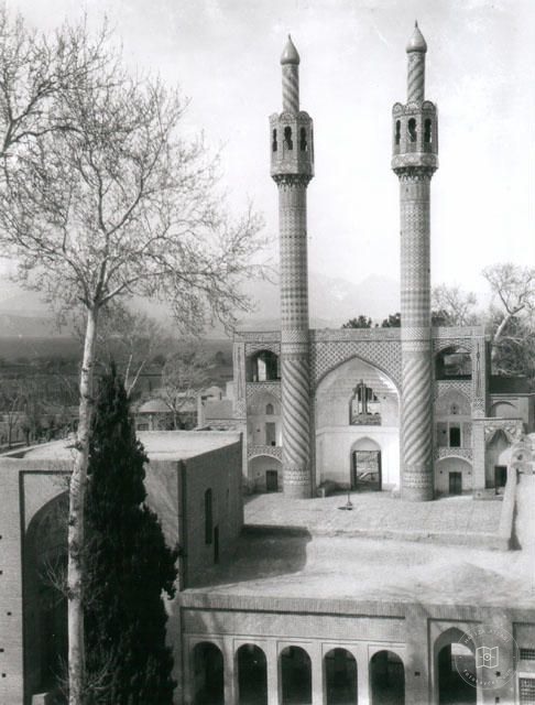 Mahan — Nureddin Nimetullah Veli Türbesi