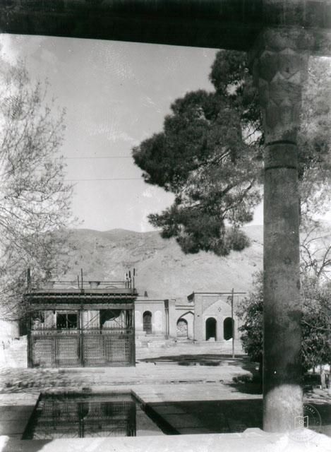 Şiraz — Hafız'ın Mezarı