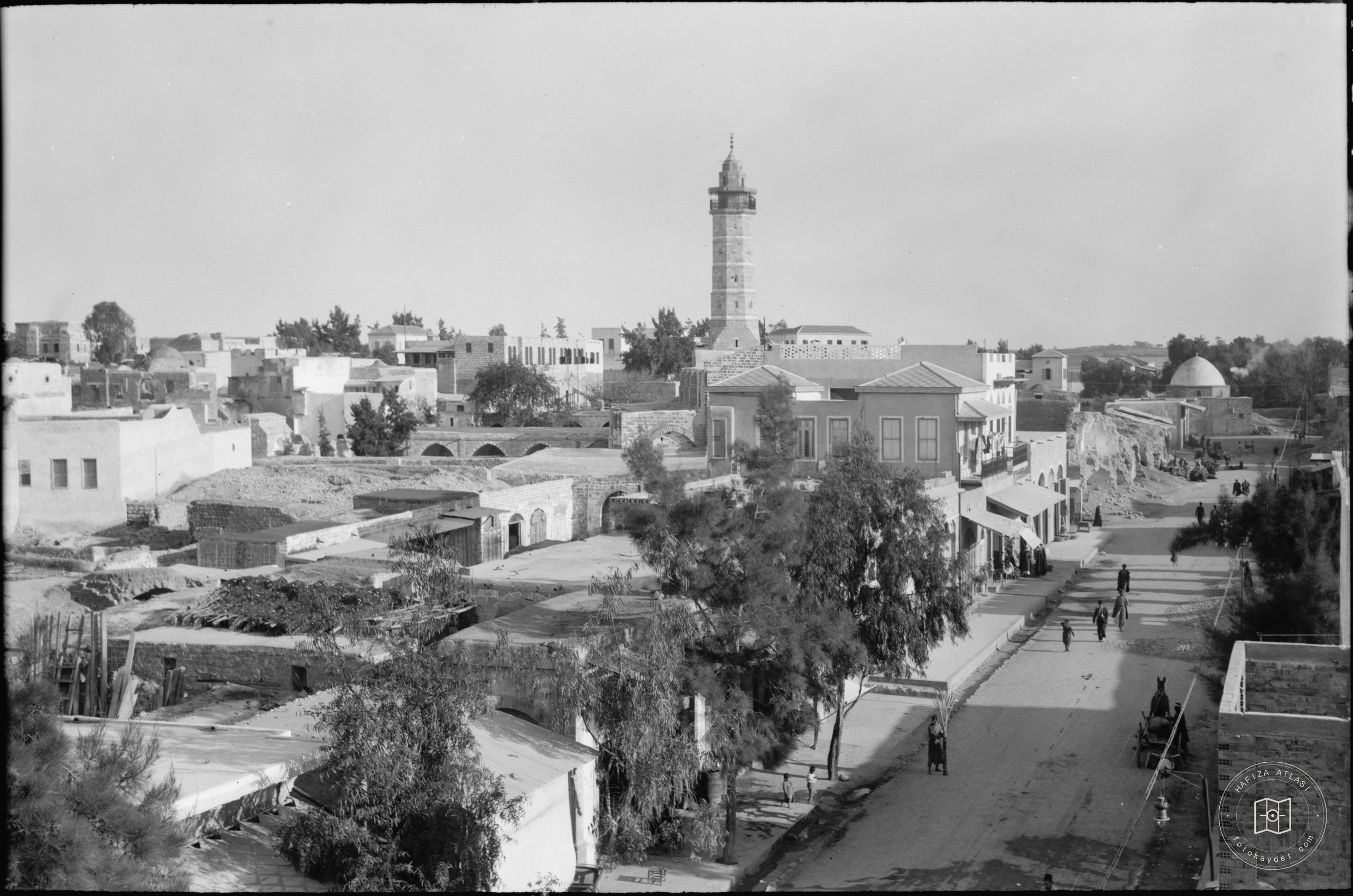 Gaza. Showing main street and minaret