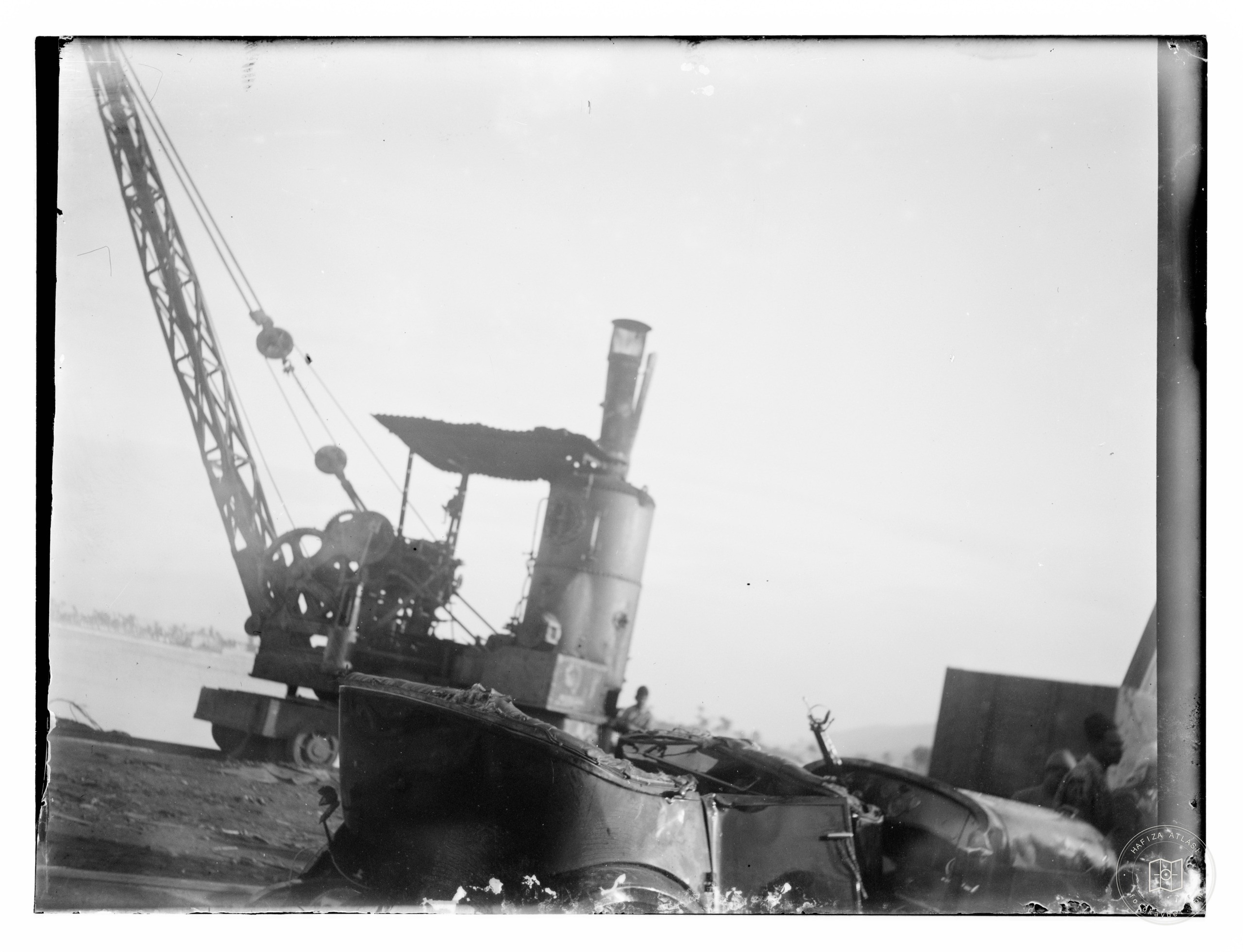 Crane at Jaffa for unloading ships