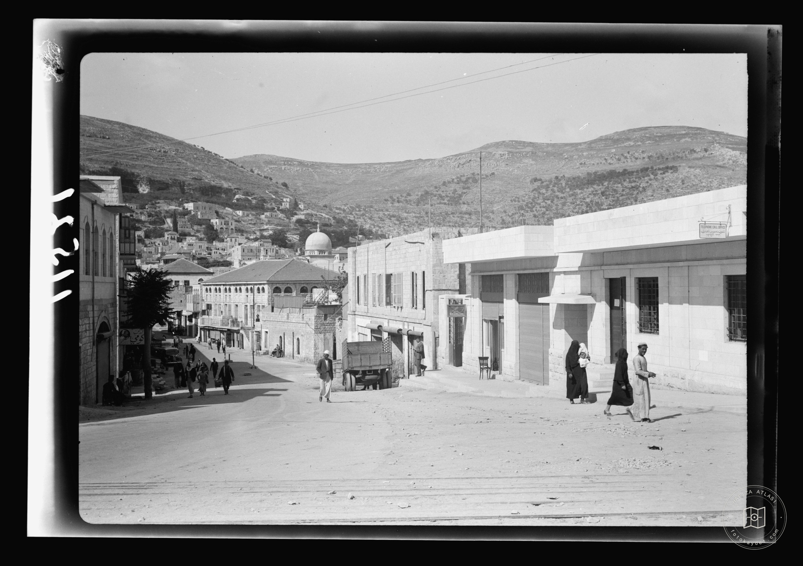 Main Street showing Post Office bld'gs. buildings on the right, Nablus