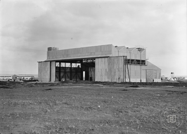 Lid — Tarihî hangar
