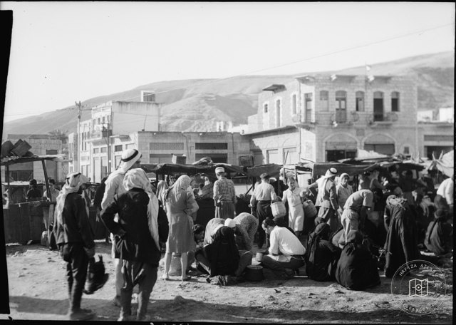 Taberiye — Çarşı ve pazar hayatı · 4