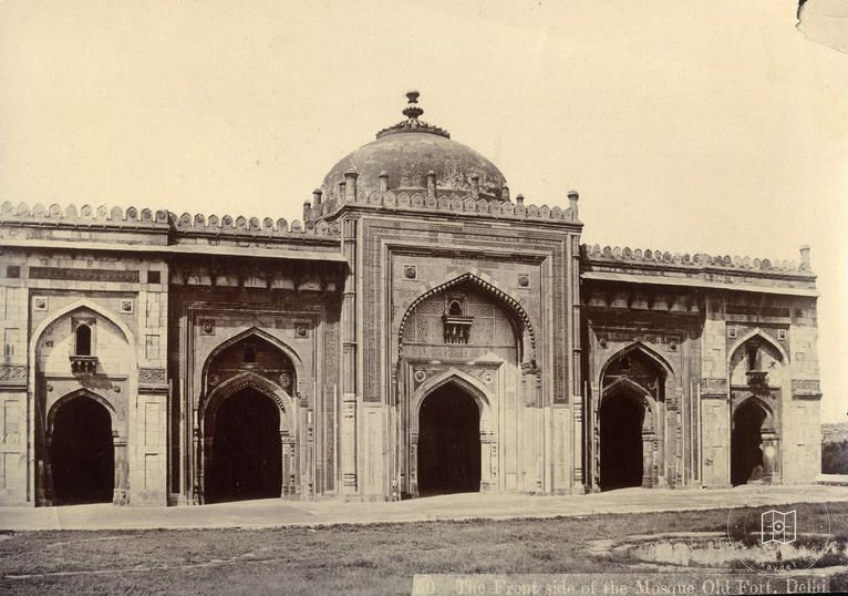 Delhi — Qila-i Kuhna Mosque