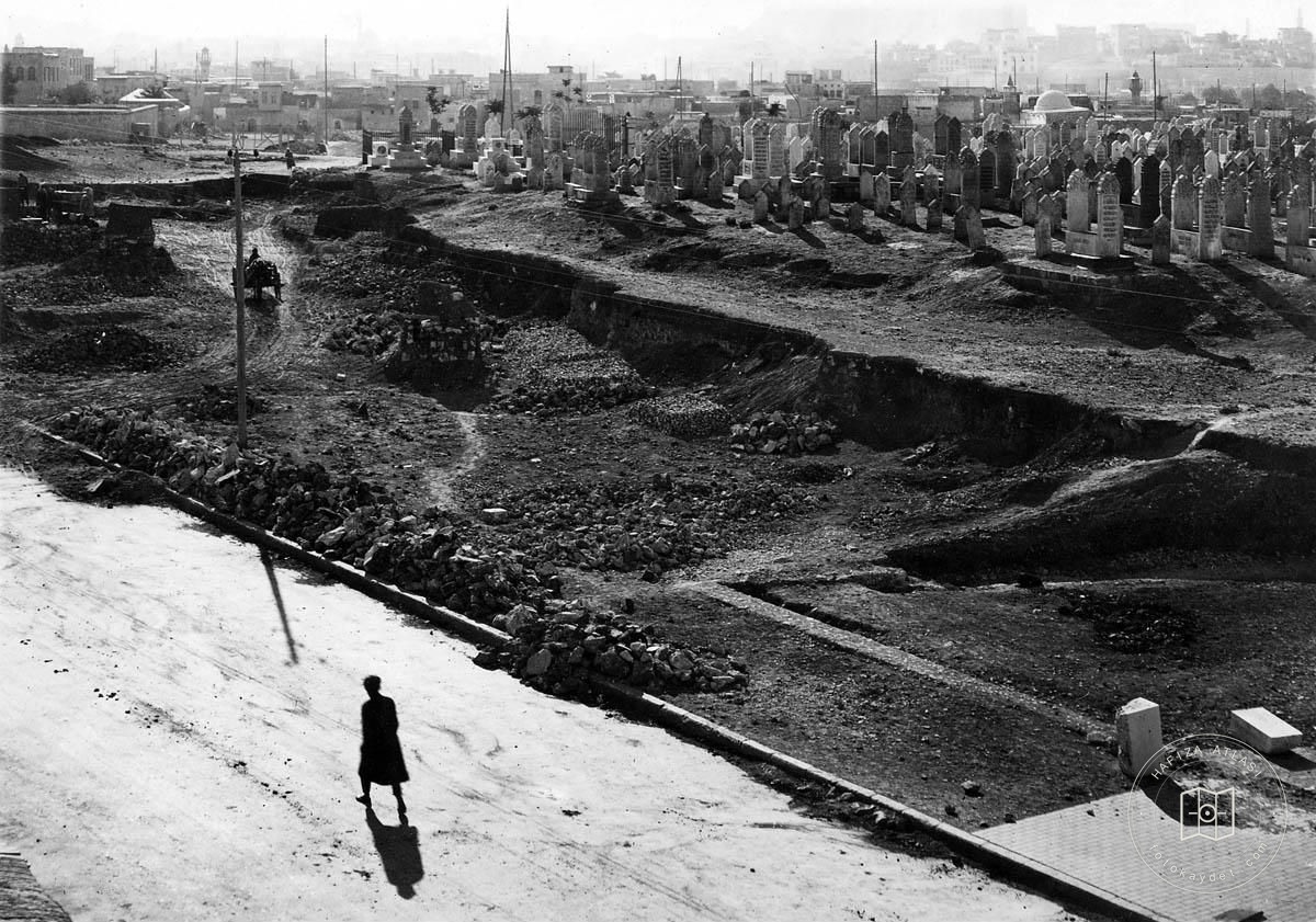 Aleppo — Street beside a cemetery