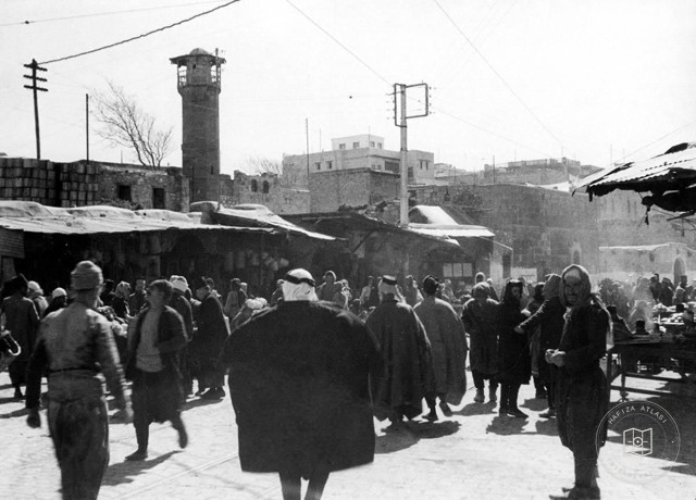 Aleppo — Busy public square