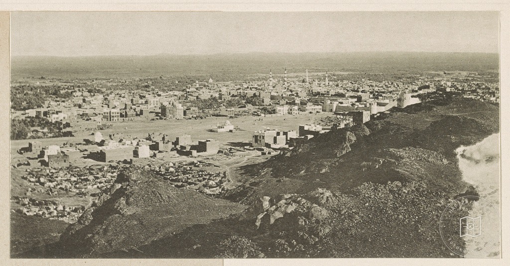 Panorama of Medina from Mount Sela