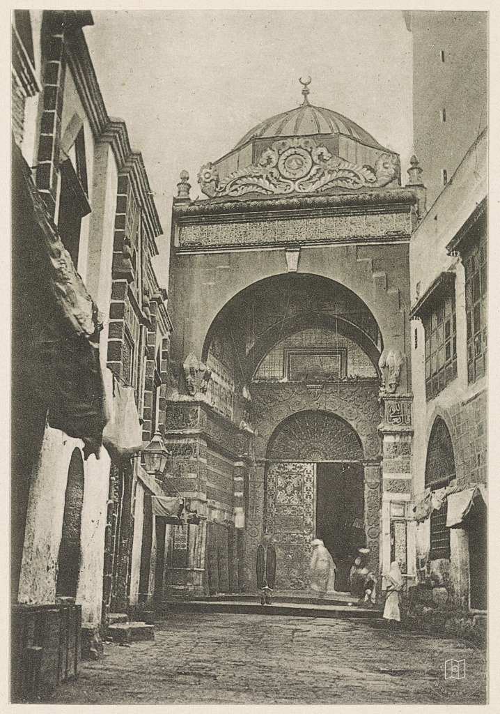 Bab al-Salam gate of the Prophet’s Mosque