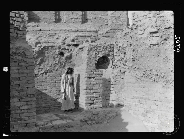 Ur — Antik mezar kalıntıları · 2
