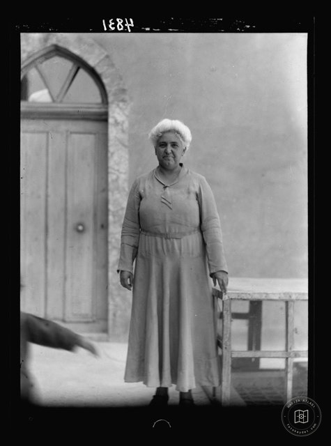 Musul — Süryani toplumundan Lady Surma