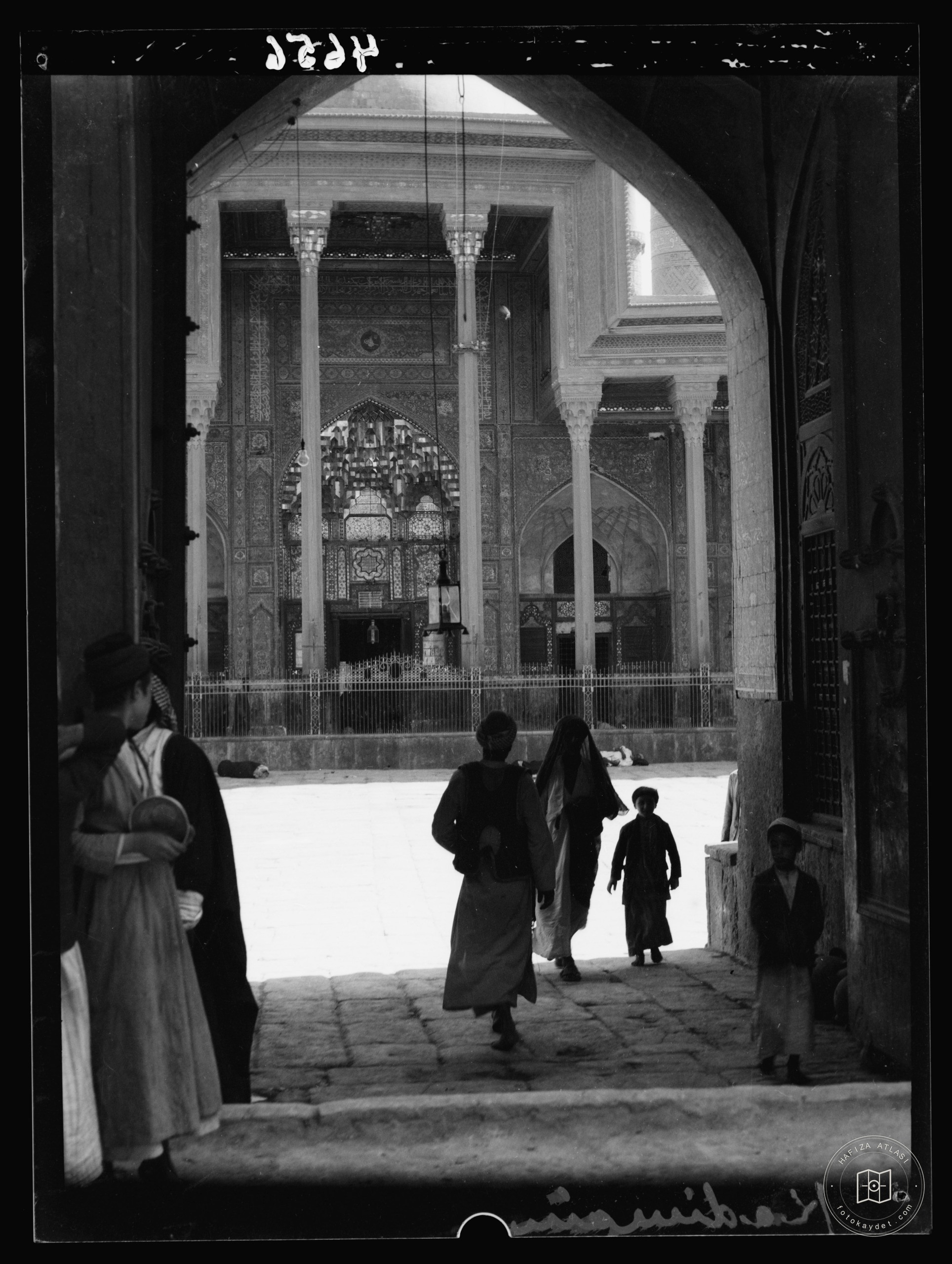 Kadimain, third holy city of the Shite Muslims. The mosque. Seen through the main street entrance showing fine arabesque work