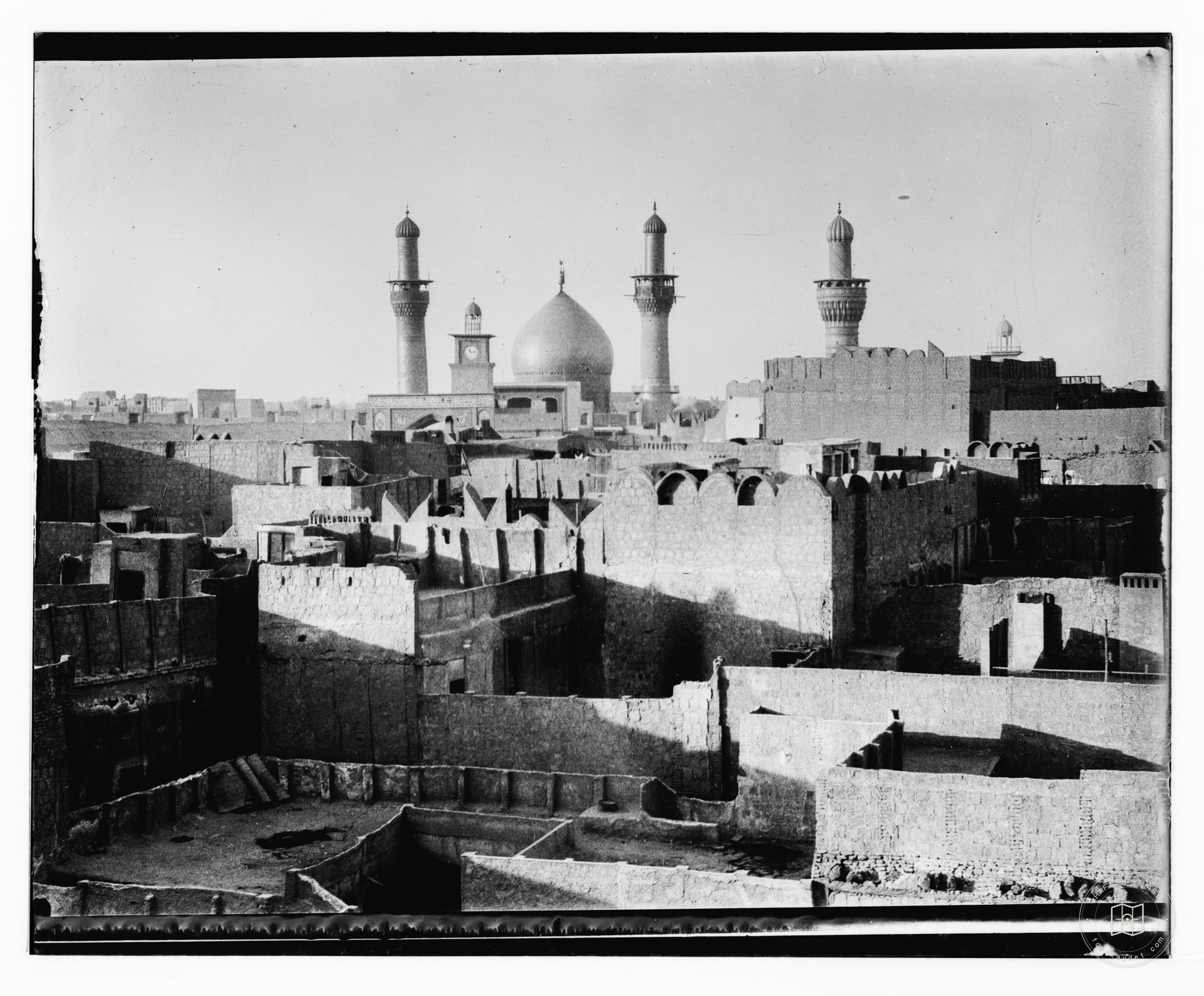 Kerbela Karbala. General view showing mosque