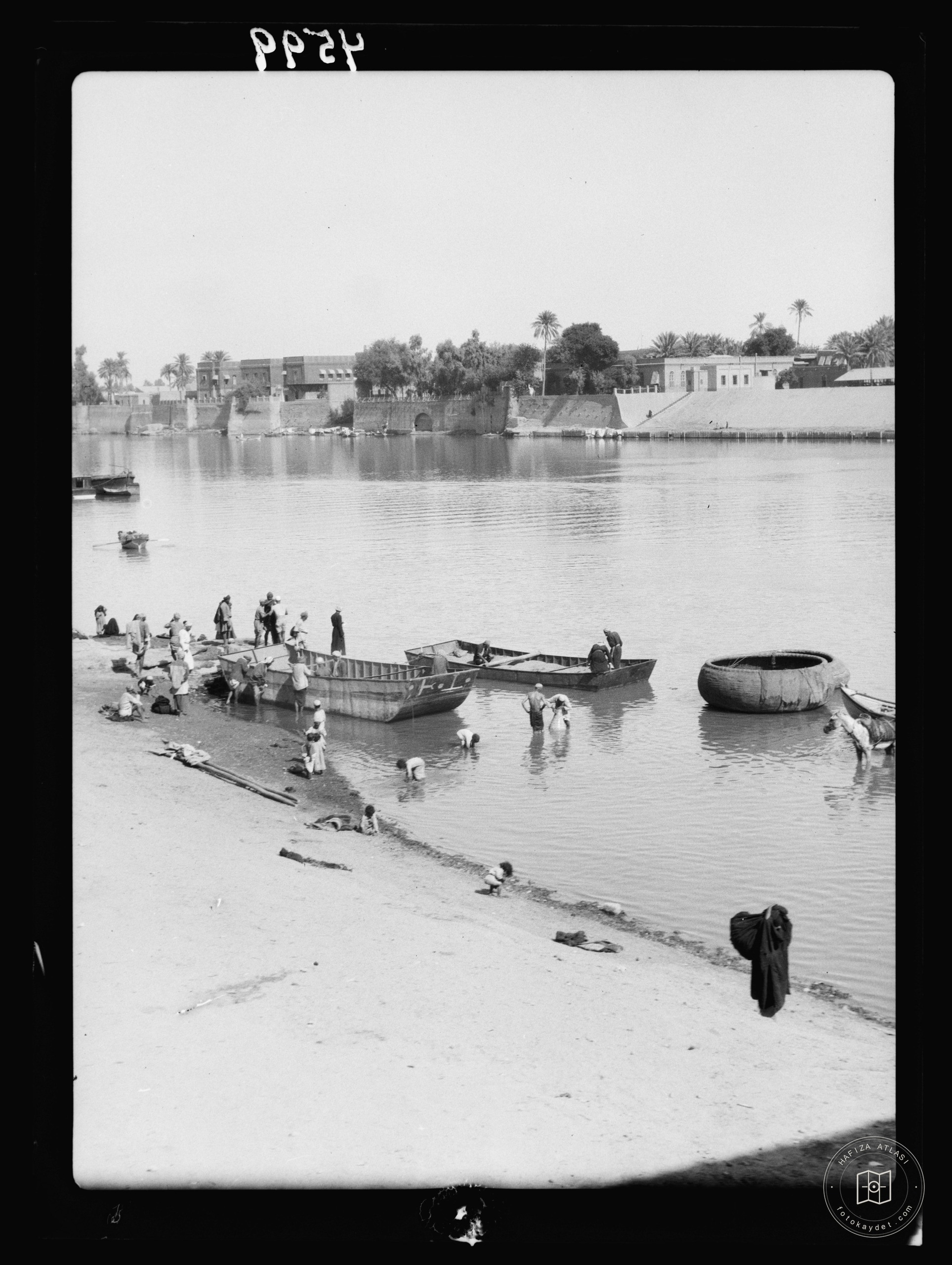 Baghdad. Scene on the Tigris. Western bank