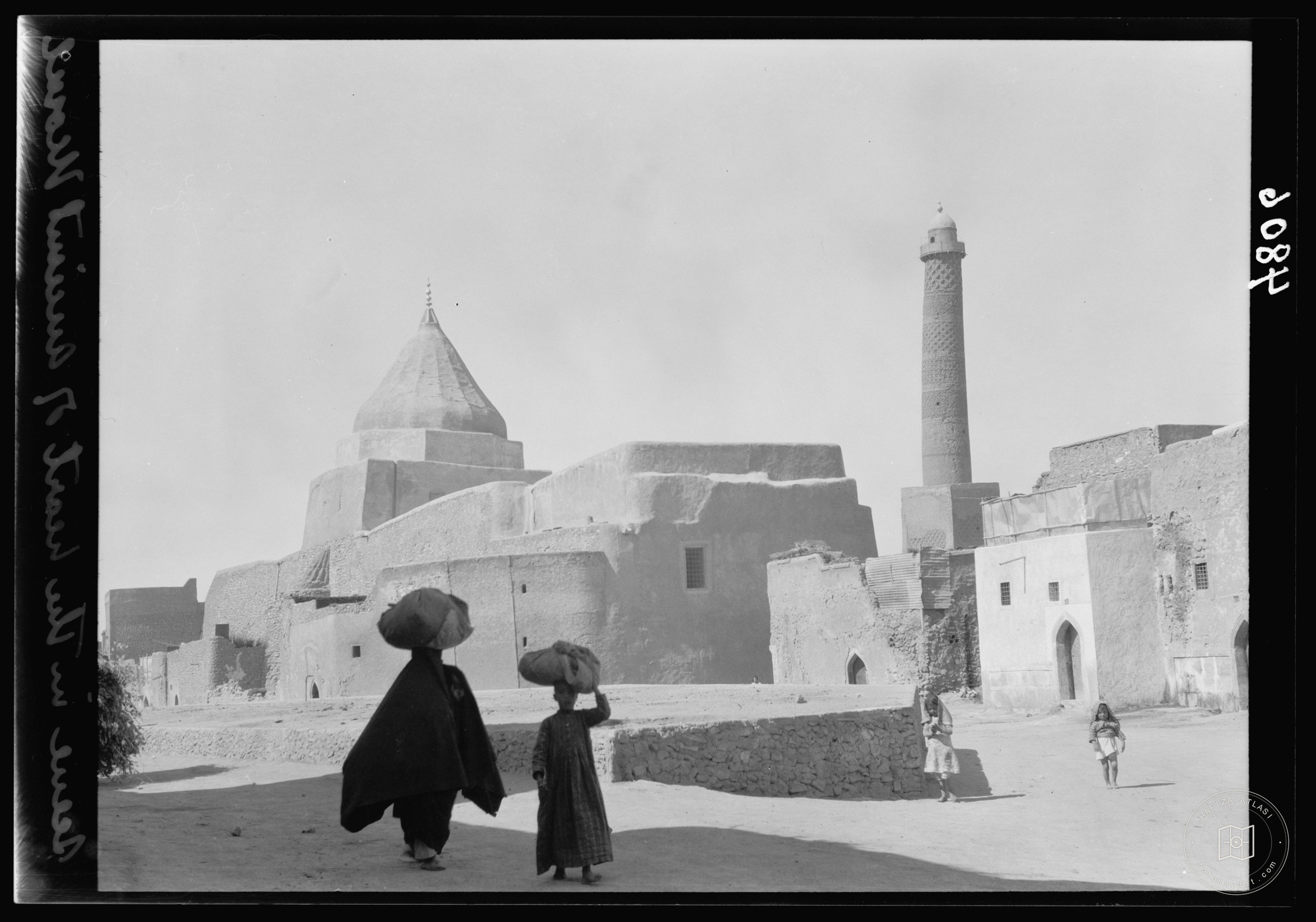 Musul — Tarihî mahalle ve Yezidi ziyaretgâhı · 1