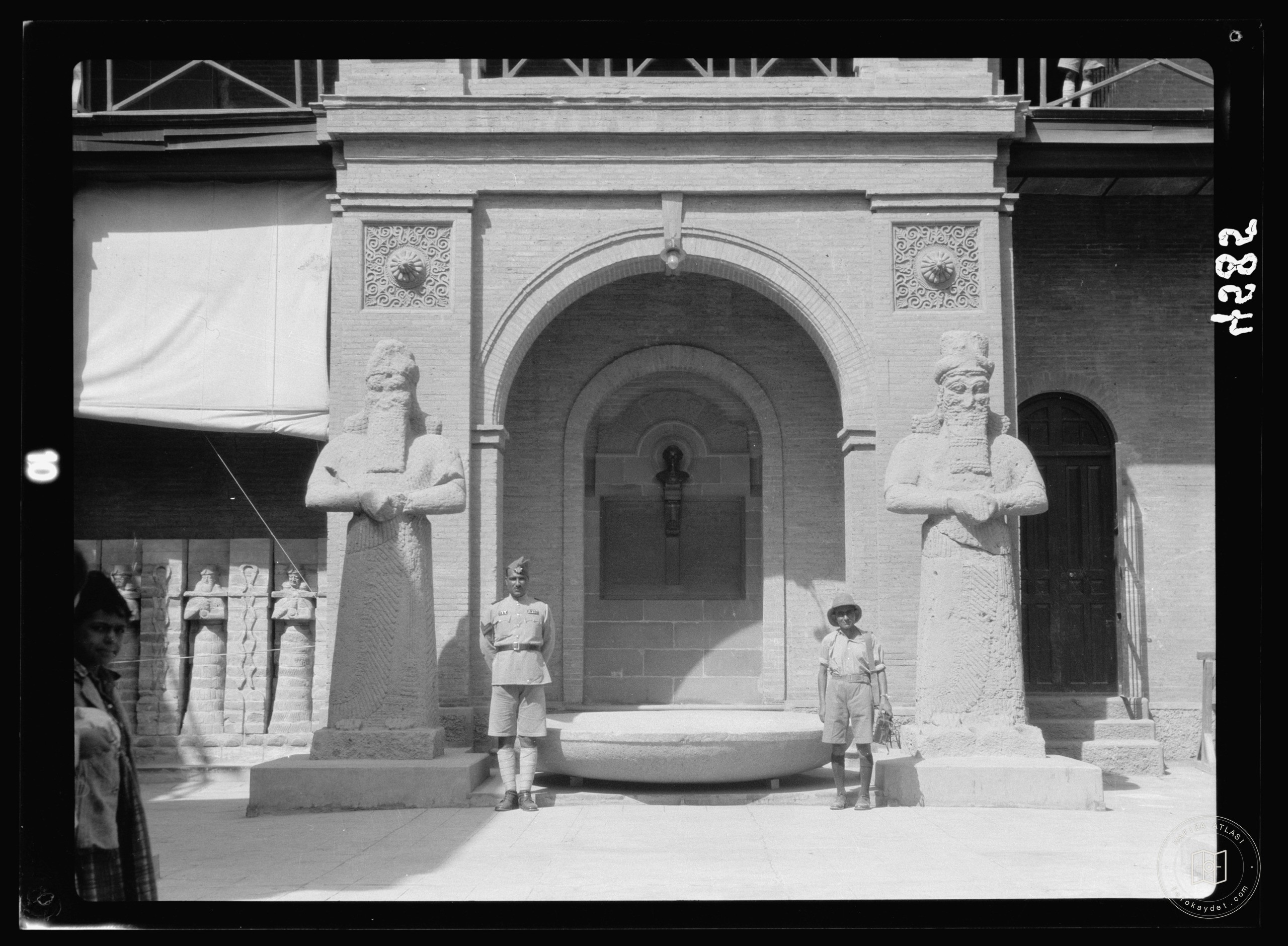 Baghdad. The Iraq museum. Closer view
