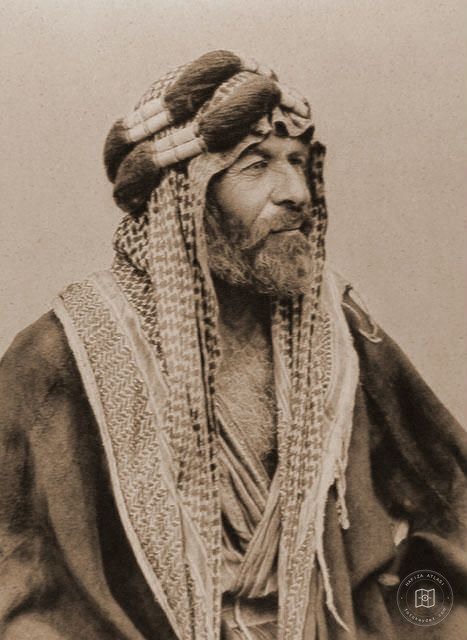 Iraq — Arab sheikh portrait