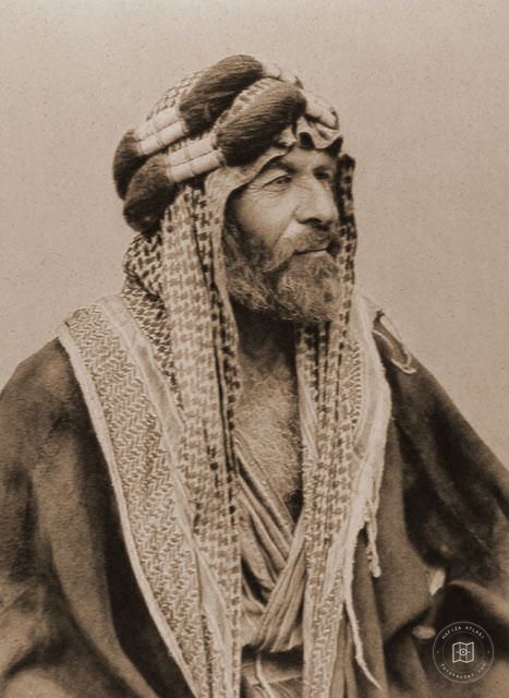 Iraq — Arab sheikh portrait