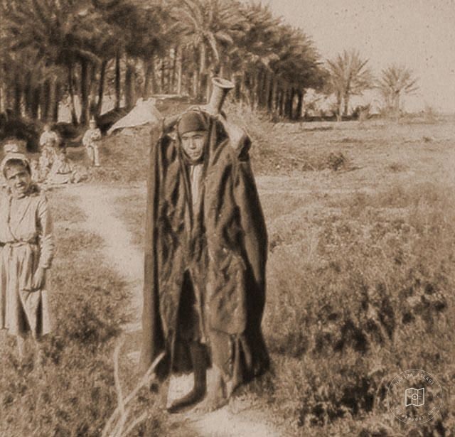 Iraq — Carrying water from the Tigris