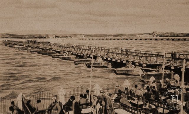 Musul — Suların yükseldiği dönemde köprüler