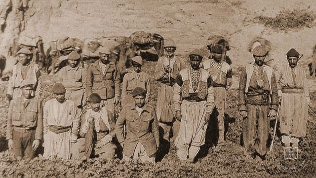 Iraq — Group of Assyrian mountaineers