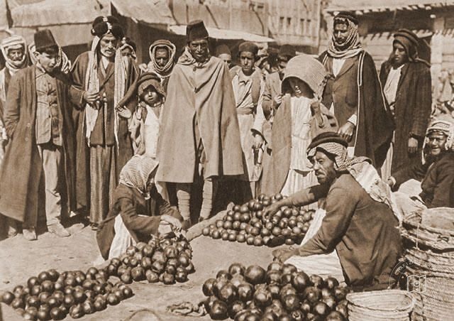 Baghdad — Fruit market