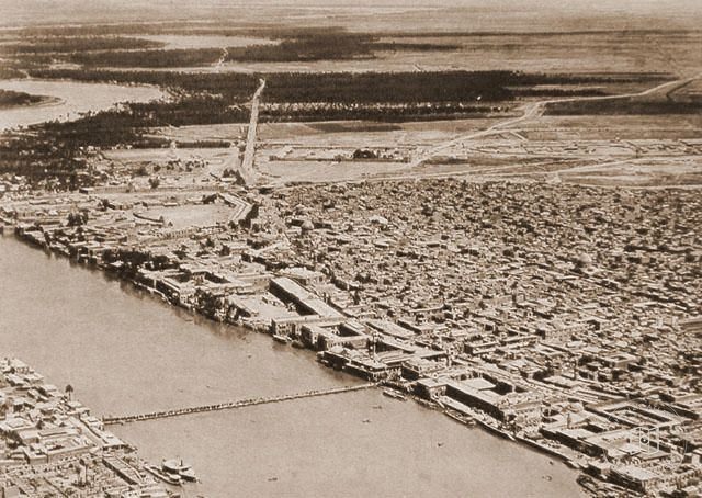 Baghdad — Aerial view of Baghdad