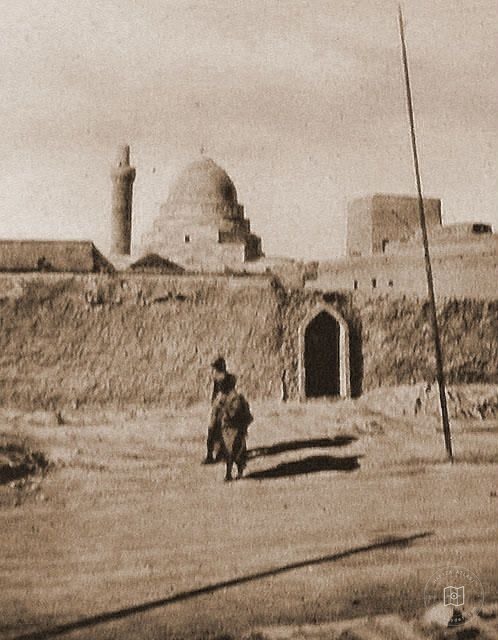 Musul — Albümde Cami el-Ahmer olarak adlandırılan cami