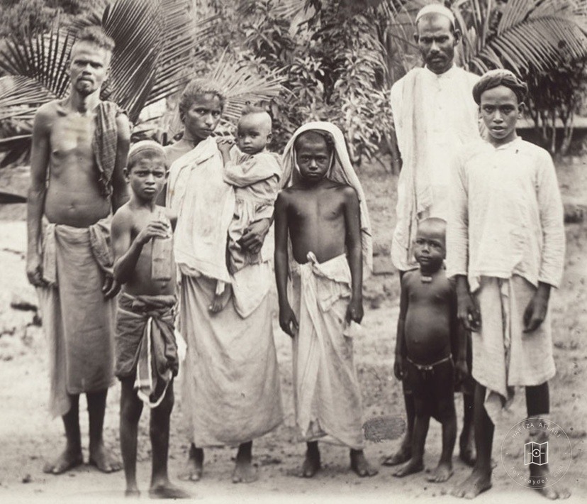 Family portrait in Kerala